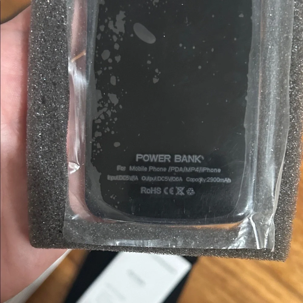 Apple Power Protector On the Go Phone Charger NWT
